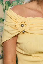 Off Shoulder Ribbed Knit top