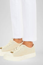 HIGH RISE SLIM STRAIGHT JEANS White