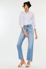 HIGH RISE STRAIGHT JEANS