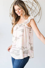 RUFFLED SLEEVE CAMO TOP